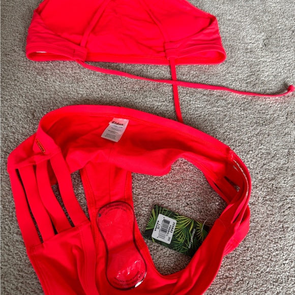 Brand new Eidon bikini - Picture 5 of 5